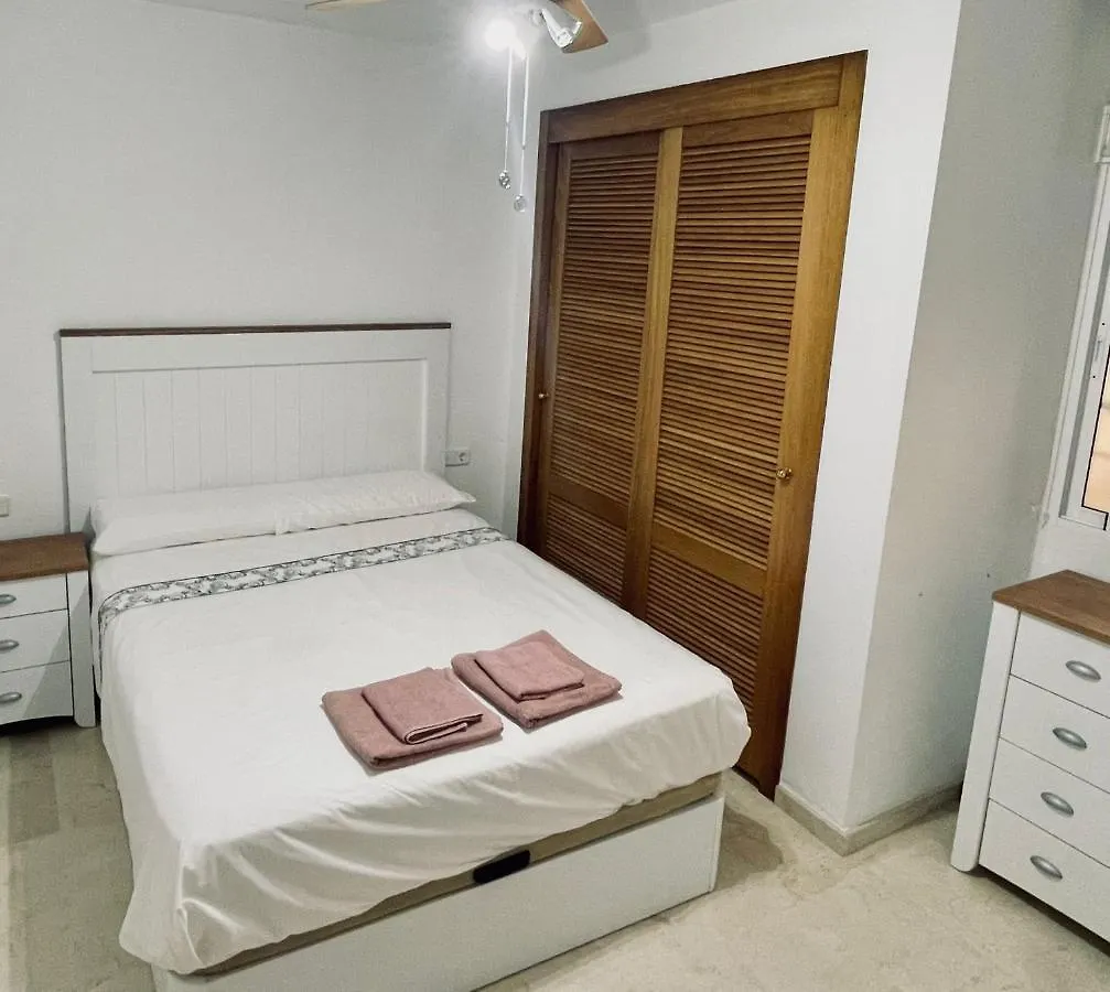 丰希罗拉Apartamento Playa San Rafael公寓 公寓 丰希罗拉